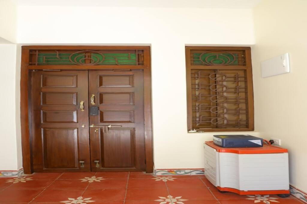 Heritage Home With 3 Bed/3 Bath With Kitchen In A Residential Neighborhood. Madurai Exterior foto